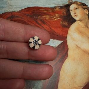 Elegant Silver and Enamel Flower clip charm Pandora